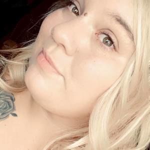 Meet your Posher, Hailey